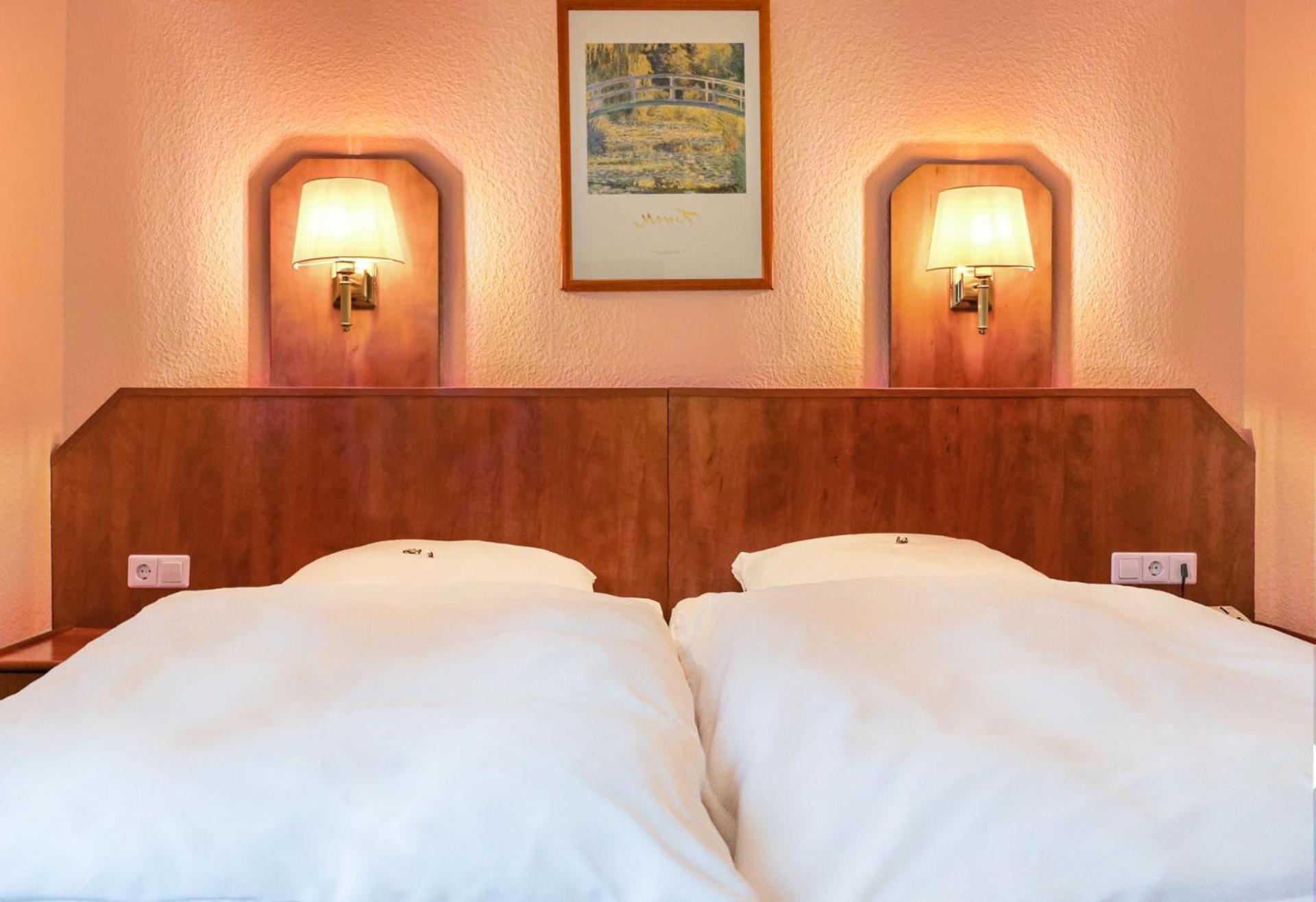 Hotel Muenkel Ганновер Экстерьер фото