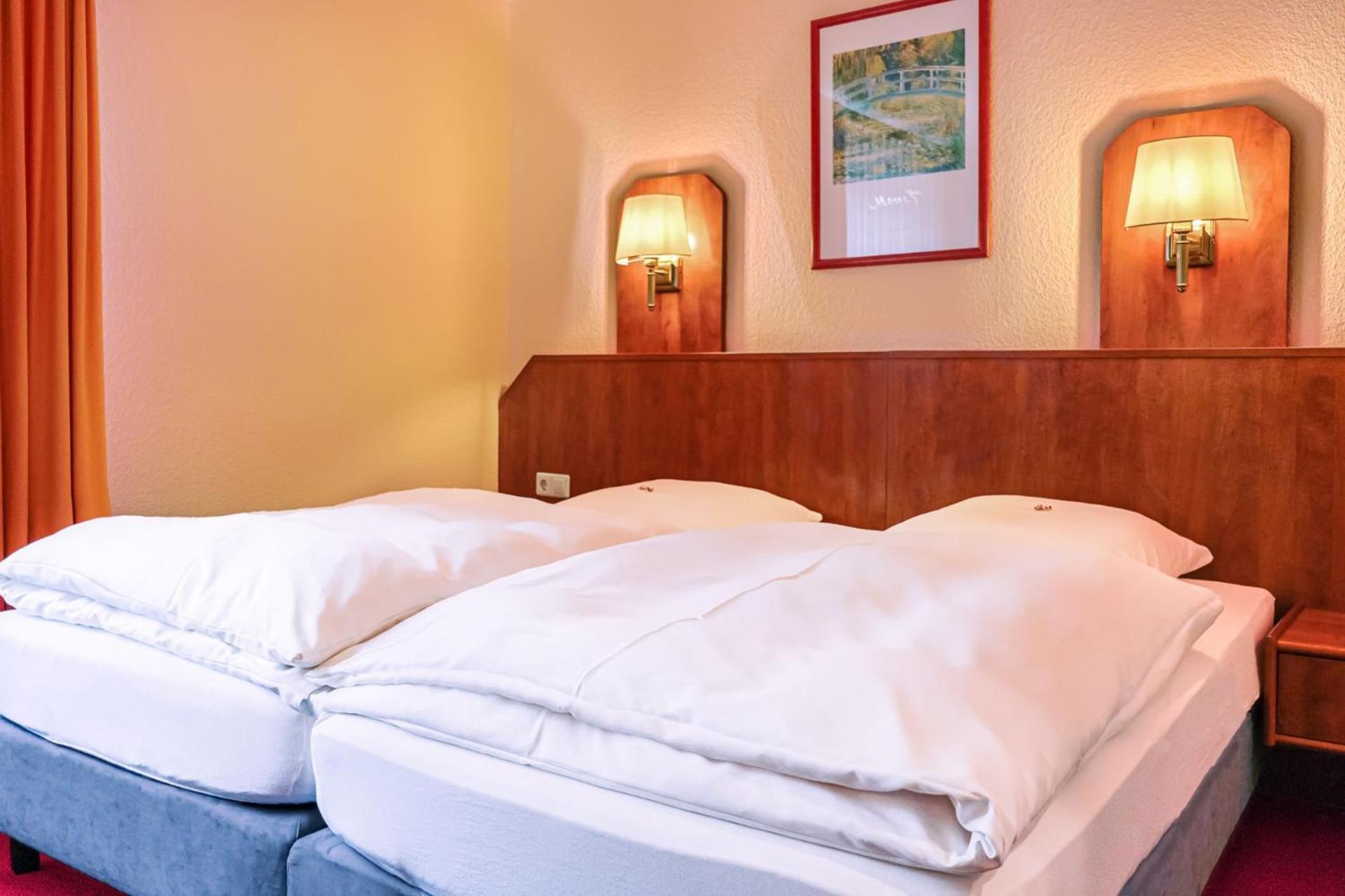 Hotel Muenkel Ганновер Экстерьер фото