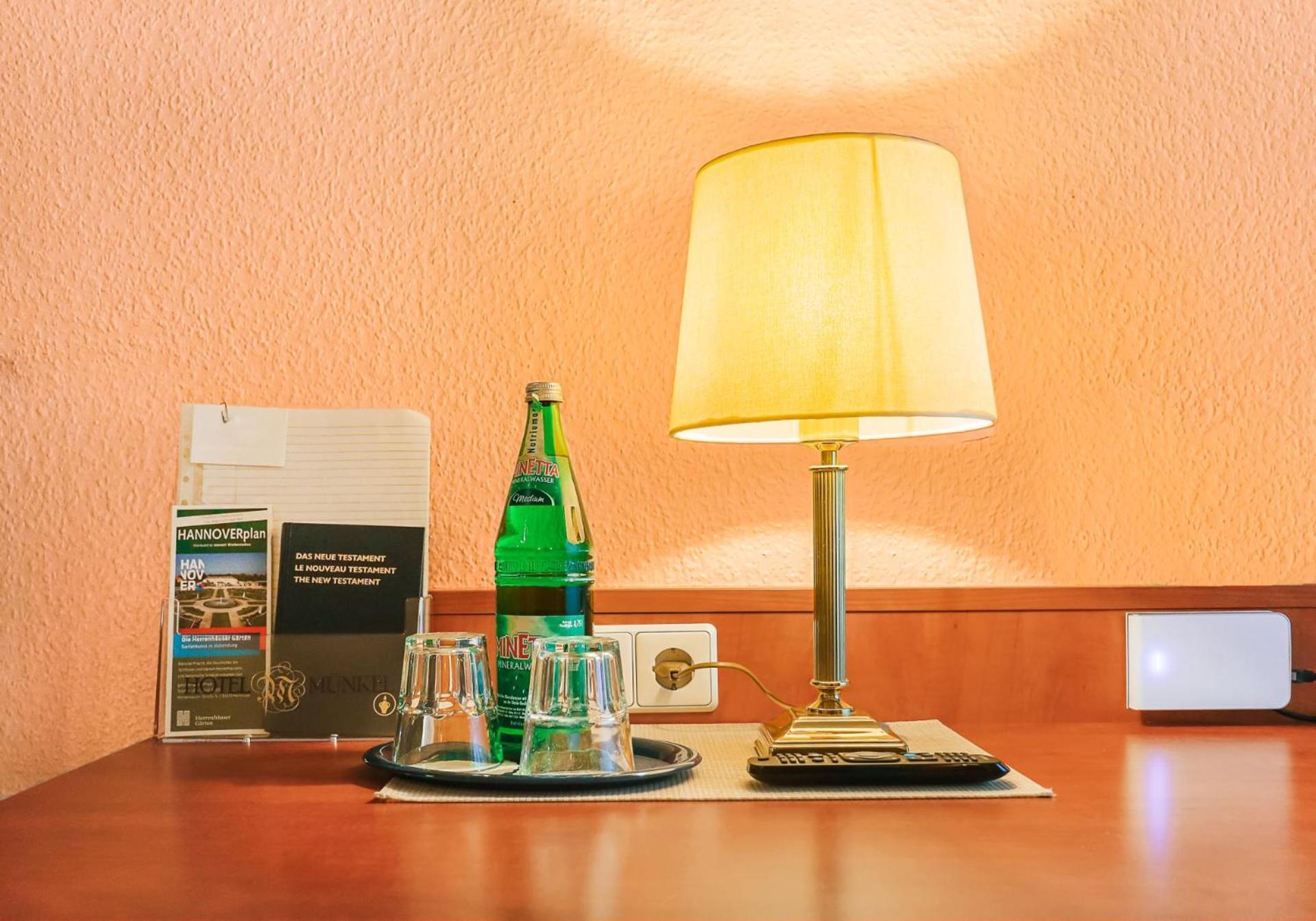 Hotel Muenkel Ганновер Экстерьер фото