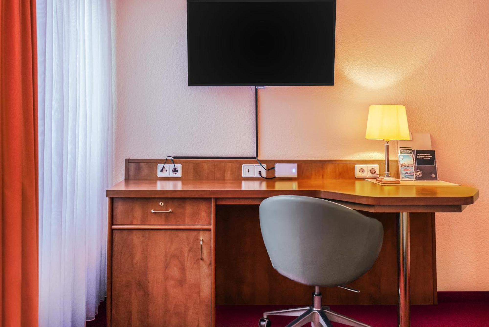 Hotel Muenkel Ганновер Экстерьер фото