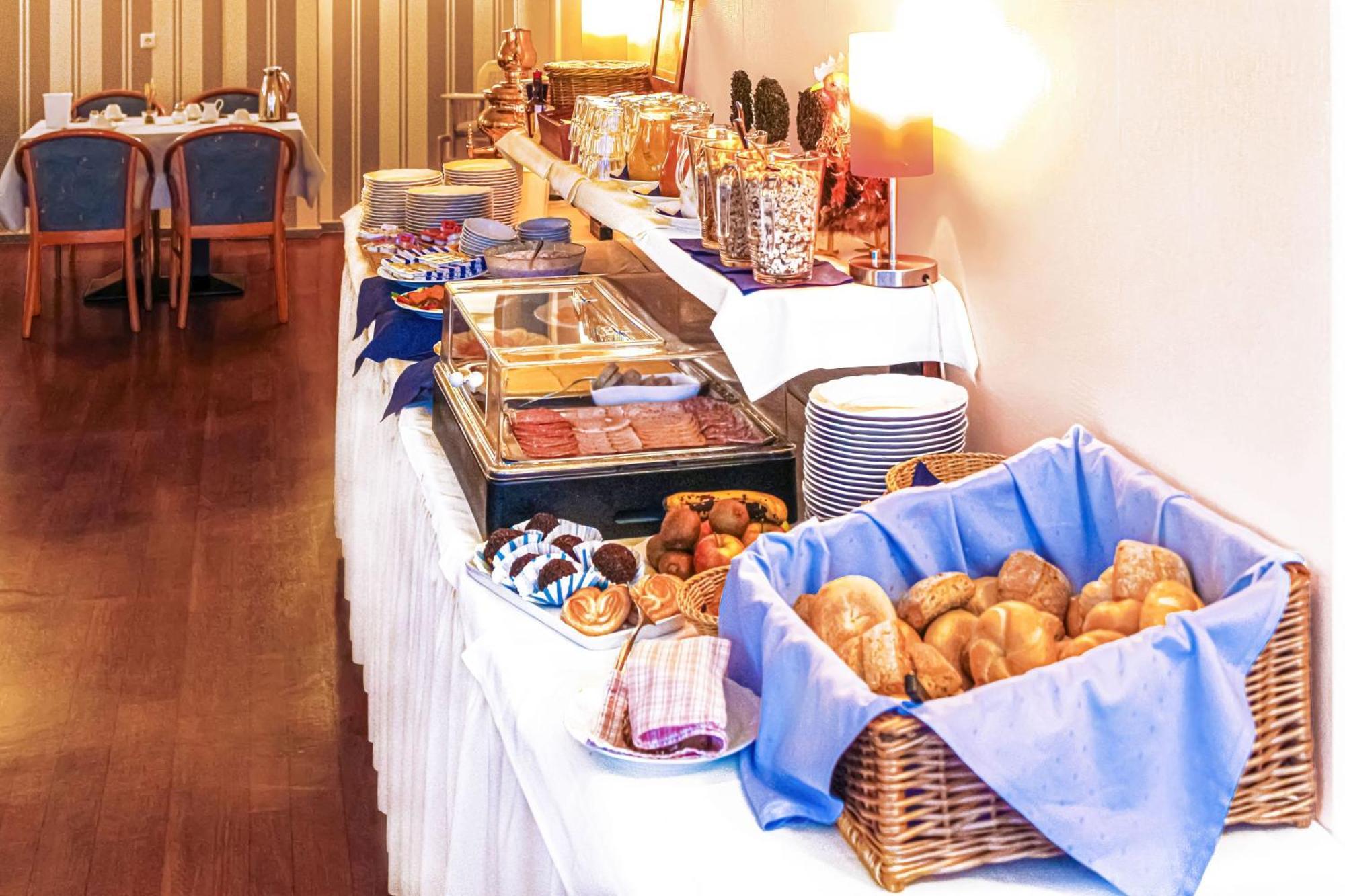 Hotel Muenkel Ганновер Экстерьер фото