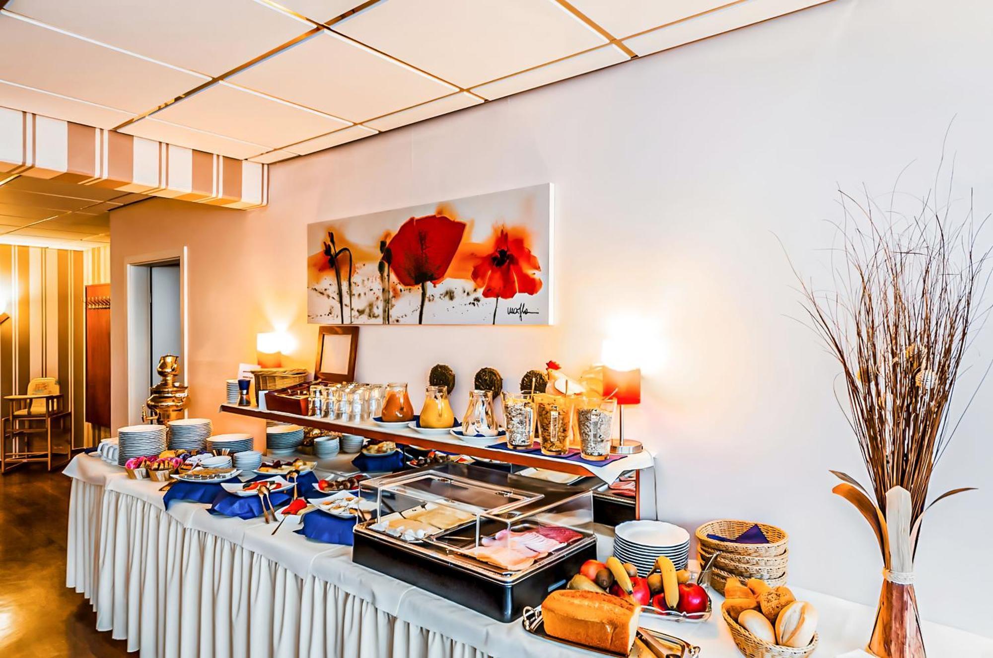 Hotel Muenkel Ганновер Экстерьер фото