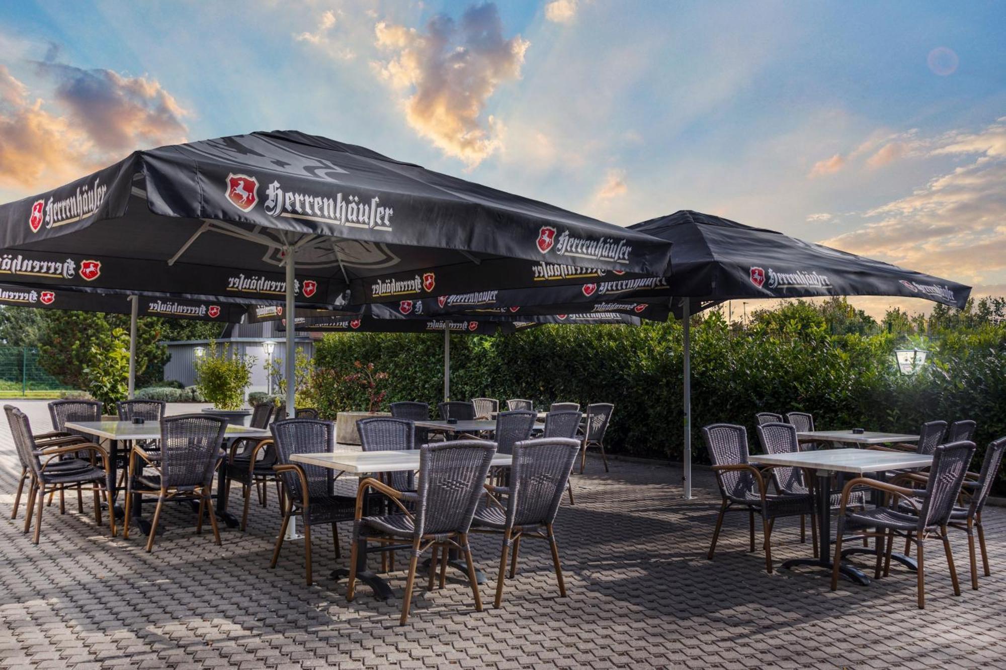 Hotel Muenkel Ганновер Экстерьер фото