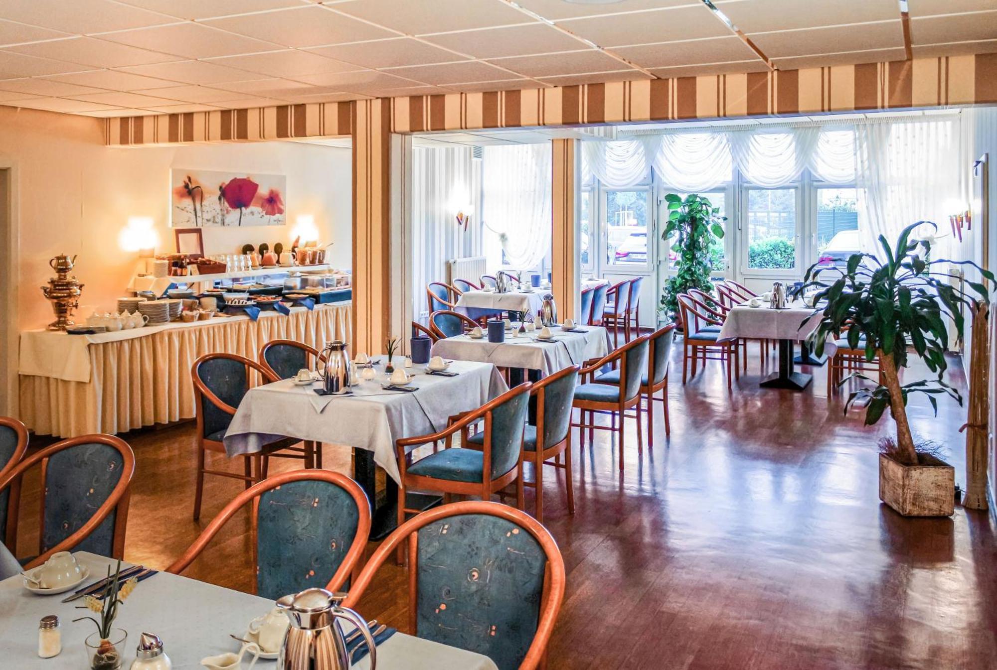Hotel Muenkel Ганновер Экстерьер фото